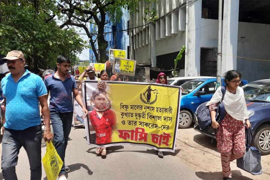 Citizens demand noose for the murderers of Bishnu Mal