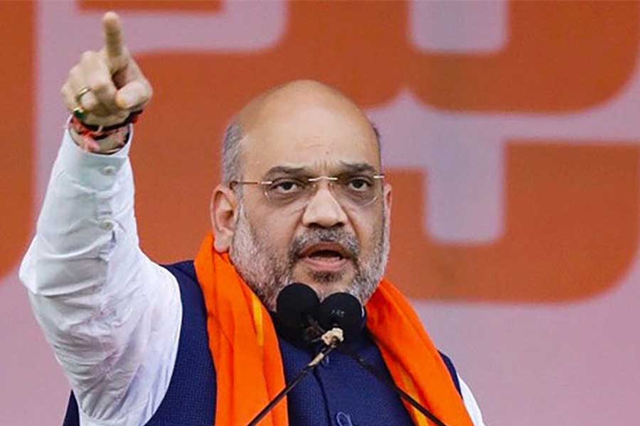 Case against Amit Shah for Election code of conduct violation in Telangana