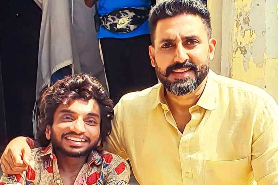 ২০২২ সালে অভিষেক বচ্চনের ‘দসভি’ ছবিটি মুক্তি পায়। এই ছবিতে অভিনয় করতে দেখা যায় অরুণকে।