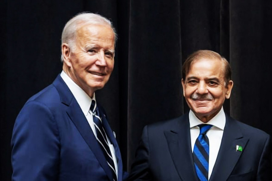 Why is Iran’s President Ebrahim Raisi visiting Pakistan