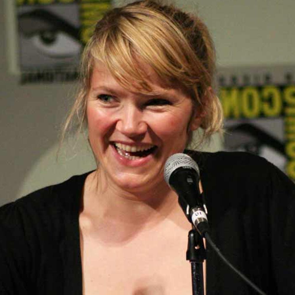 বলিপাড়া সূত্রে খবর, এক পুরনো সাক্ষাৎকারে জেসিকা বলেছিলেন, ‘‘আমার সন্তান খুব সুখে রয়েছে। ওর বাবার নাম উইলিয়াম টালবট। আমি আমার সন্তানের দায়িত্ব নেওয়ার জন্য অন্য কারও সাহায্য কেন নিতে যাব?’’