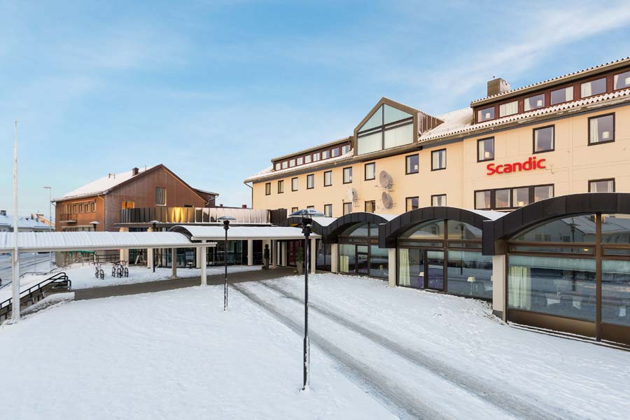 নরওয়ের ওই শহরের নাম ভাডসো। জনবিরল সুমেরু অঞ্চলের জনবহুল এলাকাগুলির একটি এই শহর।