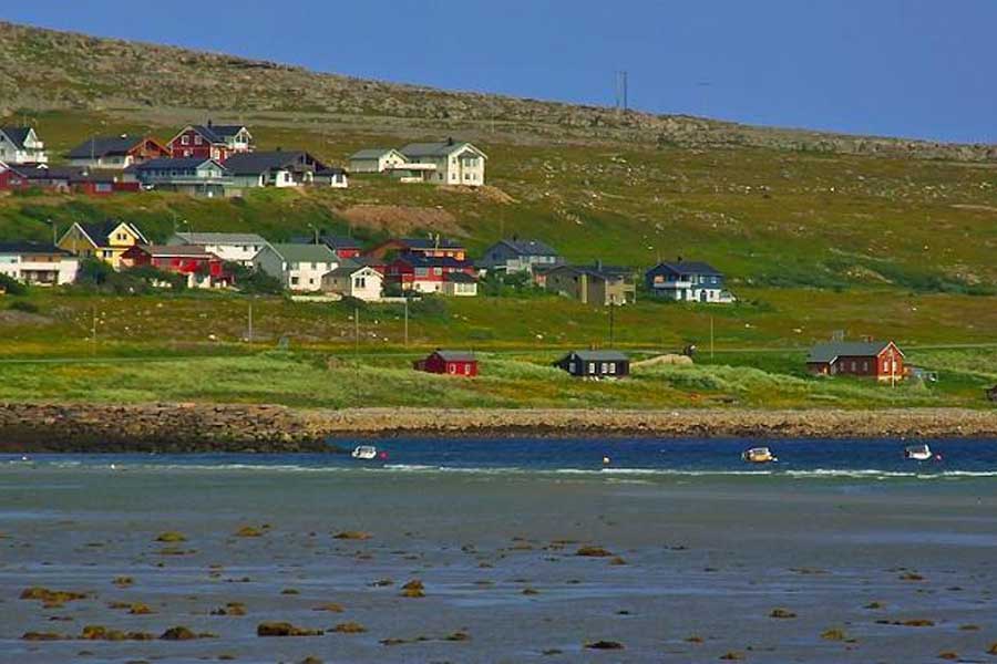 ভাডসো প্রধান জানিয়েছেন, এই সময় অত্যন্ত বিরল যা বড় বড় শহরে পাওয়া যায় না। তাই ভাডসোর ঘড়িতে বাস্তবেই সময় বেশি।