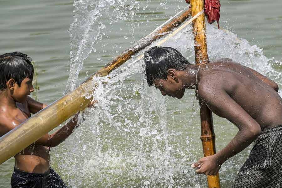 Temperature crossed 40 degree in 20 places of West Bengal, Heatwave in 15 places dgtl