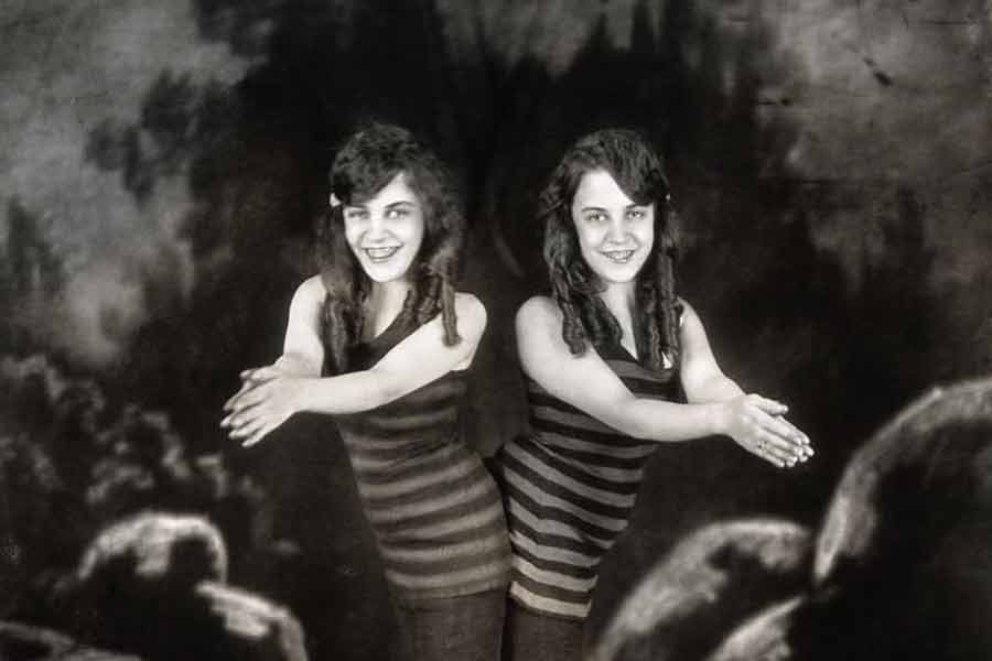 image of hilton sisters