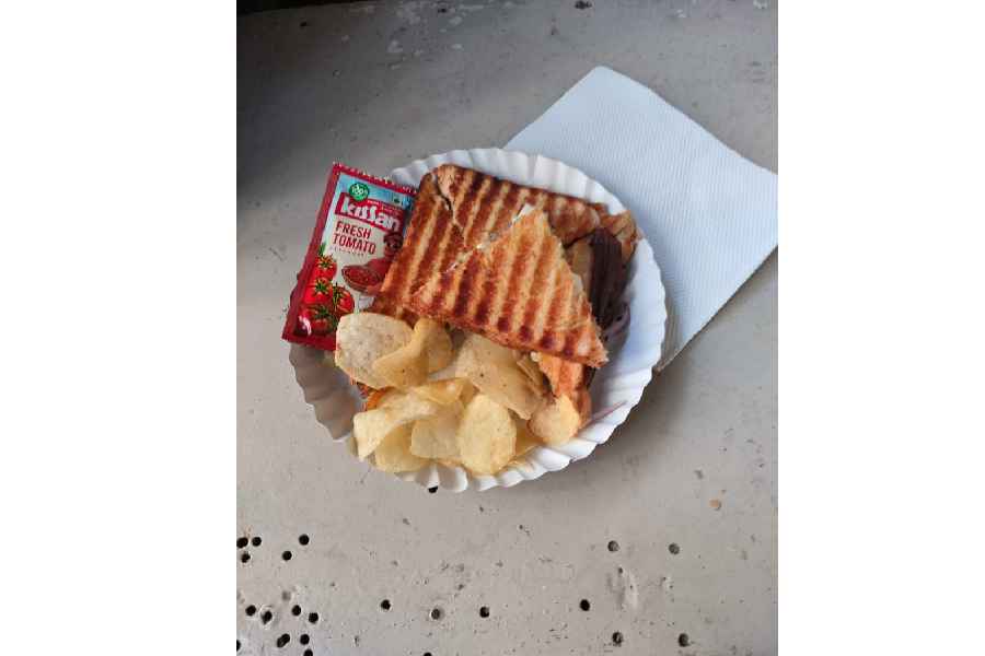 A small stall in central Kolkata sells the City’s best sandwiches 