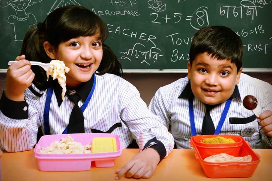 Tiffin recipes for kids by using sooji