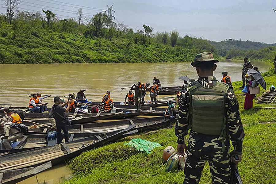 Two CRPF personnel killed in militant attack in Manipur dgtl