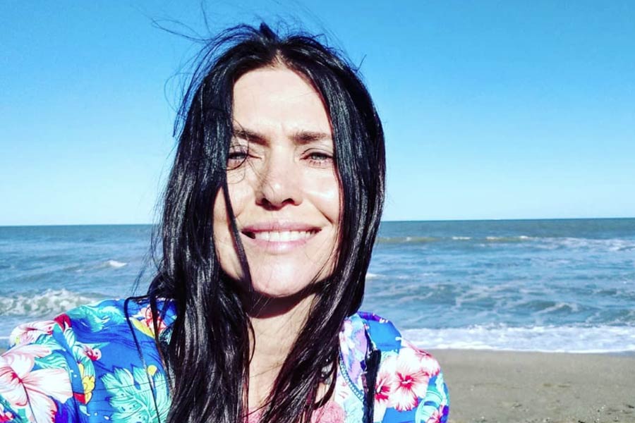 পরে সাংবাদিকতা ছেড়ে আইন নিয়ে পড়াশোনা শুরু করেন আলেজ়ান্দ্রা । একটি হাসপাতালের আইনি পরামর্শদাতা হিসাবে কাজ শুরু করেন তিনি।