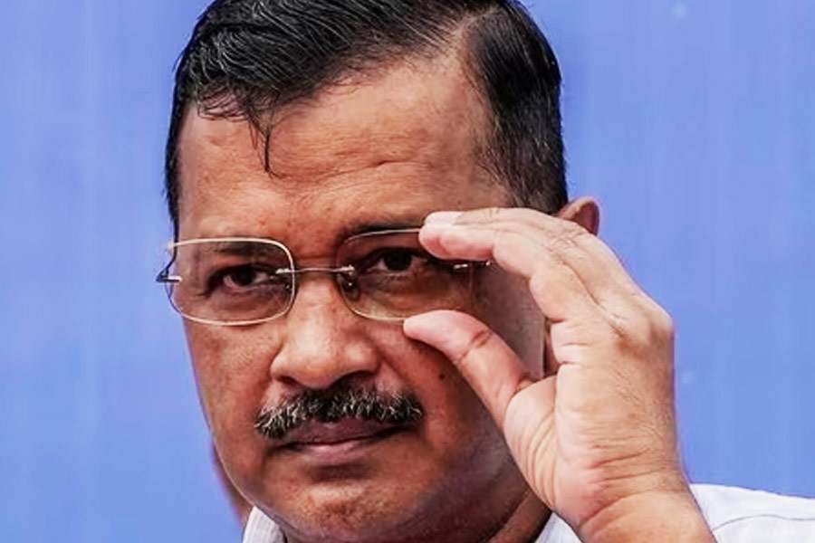 Why amritpal singh can contest election but Arvind kejriwal can’t vote