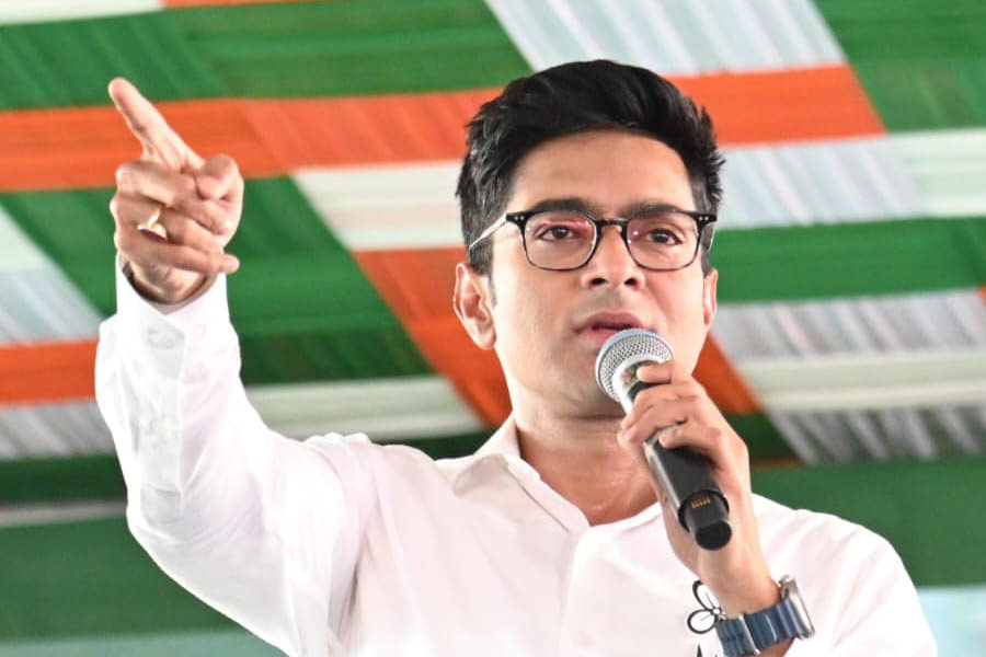 Lok Sabha Election 2024: Abhishek Banerjee requested was in campaign for TMC Candidate Mahua Moitra