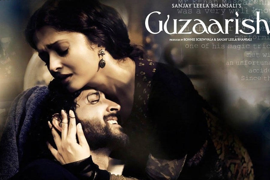 ‘সাওয়ারিয়া’ মুক্তির তিন বছর পর ২০১০ সালে মুক্তি পায় সঞ্জয় পরিচালিত ‘গুজ়ারিশ’। হৃতিক রোশন এবং ঐশ্বর্যা রাই অভিনীত এই ছবিটি বক্স অফিসে মুখ থুবড়ে পড়ে। পর পর দু’টি ছবি ব্যর্থ হওয়ার পর তিন বছরের বিরতি নেন সঞ্জয়।