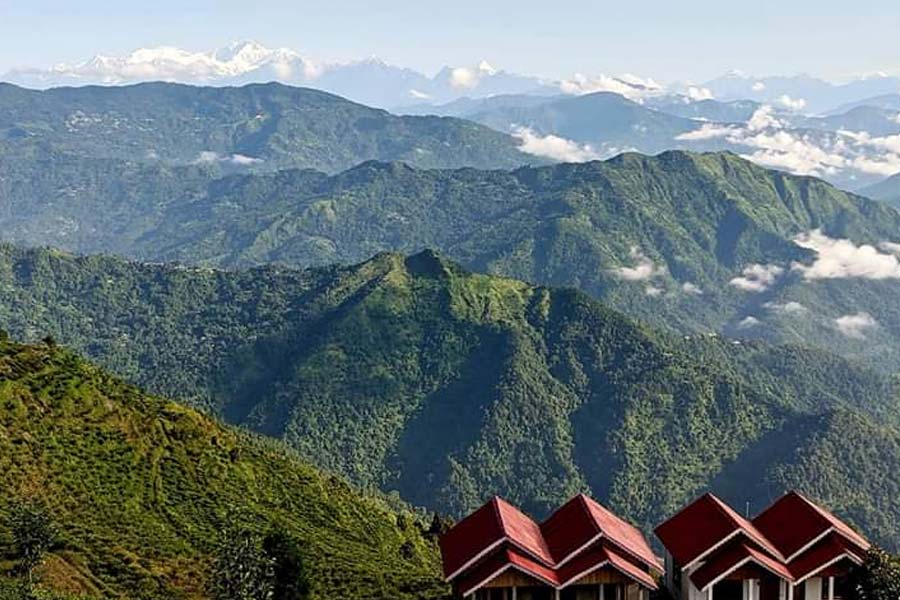 অহলধারার রূপে মুগ্ধ হবেন আপনি।