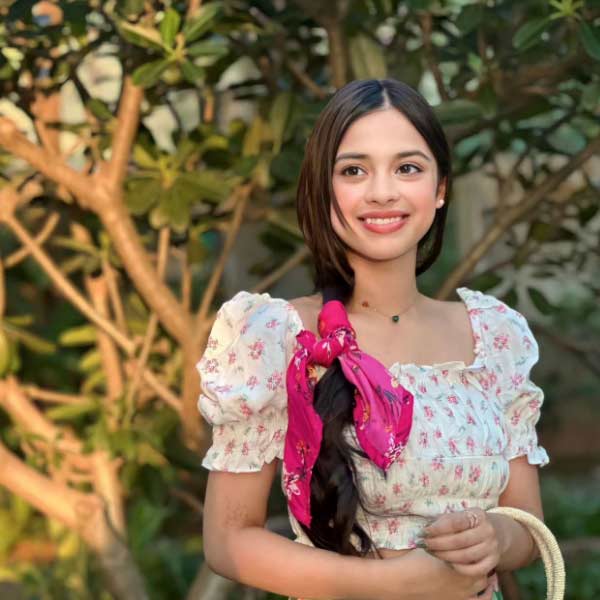 Meet the bollywood actress Nitanshi Goel, played the role of Phool Kumari in Laaptaa Ladies