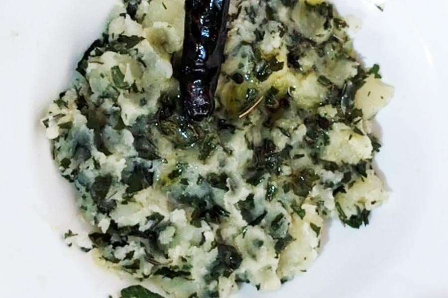 Neem-aloo bhorta
