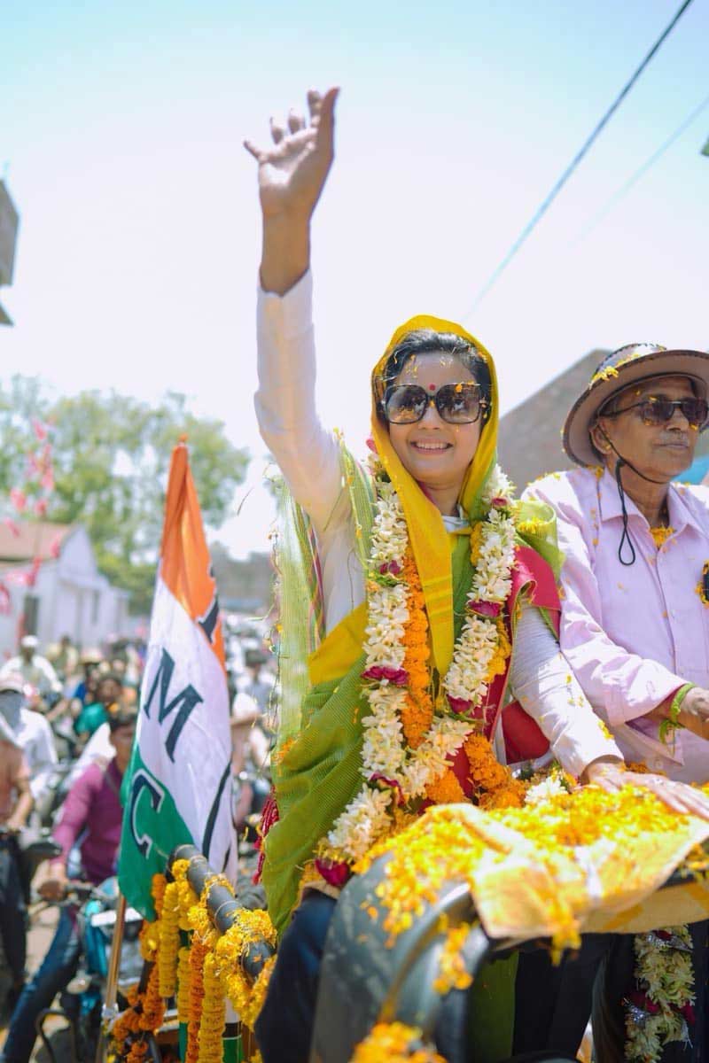 Mahua Moitra’s style statement during LokSabha Election 2024 campaign