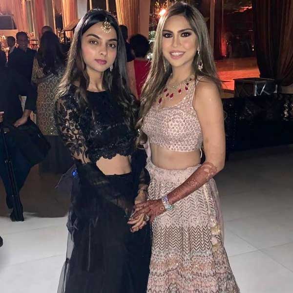 Meet Kiara Advani’s sister Ishita Advani, know about her personal life and career