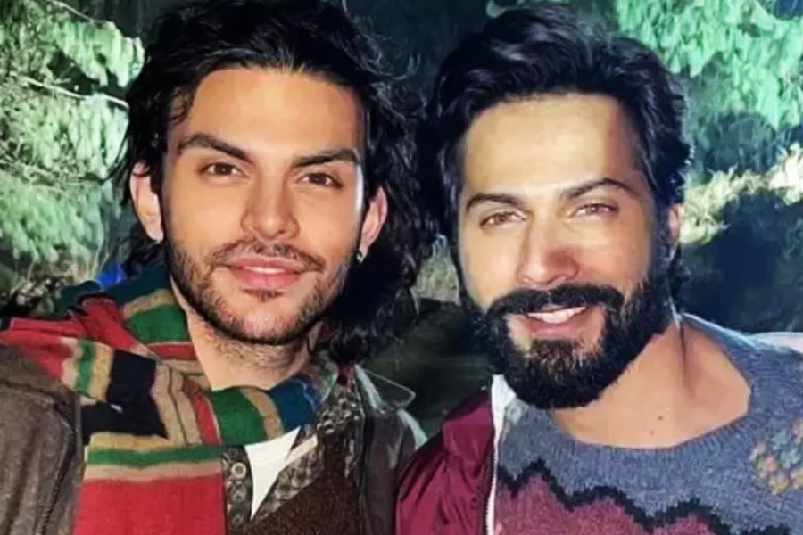 Meet Veer Pahariya, son of millionaire, worked as body double of Varun Dhawan, rumored boyfriend of Manushi Chillar