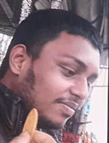 ধ্রুবজ্যোতি মণ্ডল (১৭)।