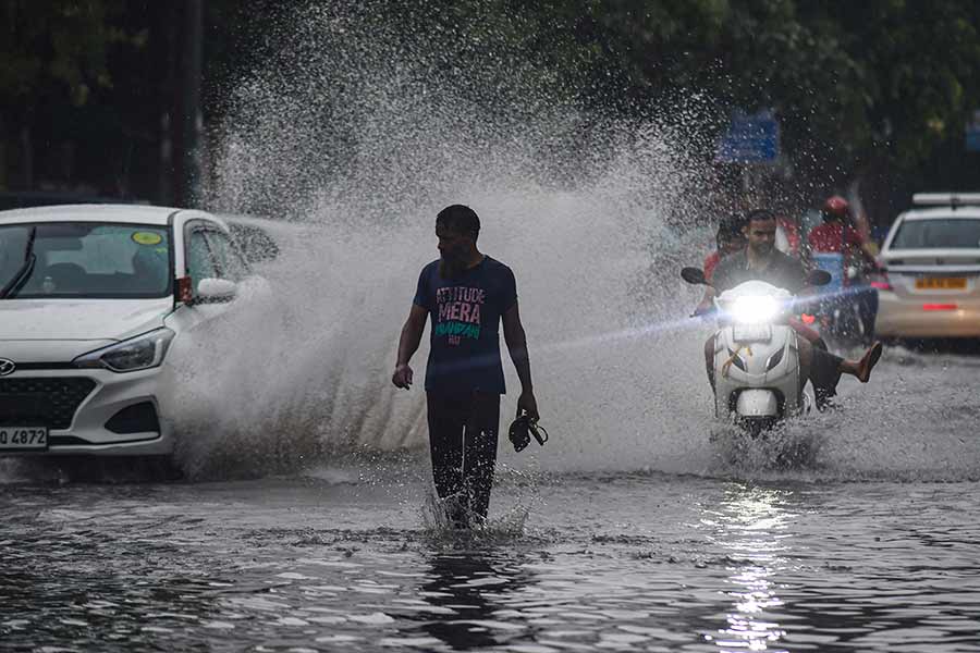 Heavy rainfall poured in Kolkata and adjacent areas in last 24 hours