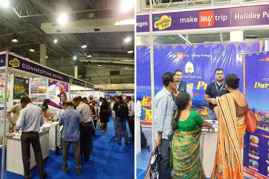 ক্ষুদিরাম অনুশীলন কেন্দ্রে চলছে কলকাতা পর্যটন মেলা।