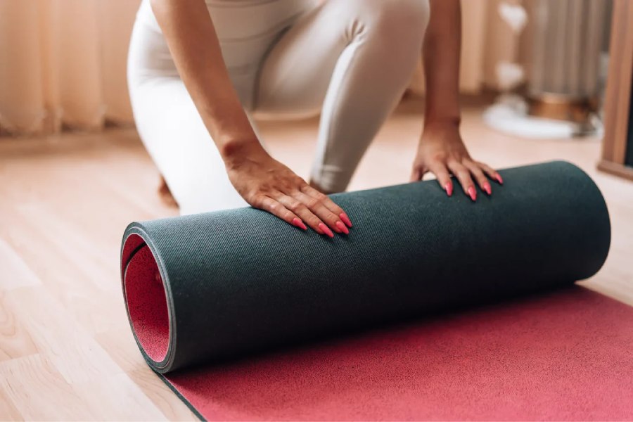 Tips and tricks to clean yoga mat