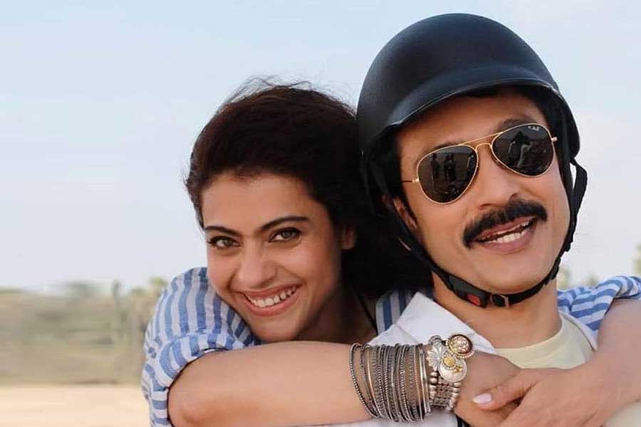 Bengali actor Tota Roy Choudhury wished Kajol on her 50th birthday