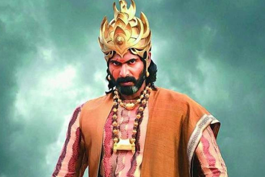 রানা বলেন, ‘‘প্রযোজককে আমি জানিয়েছিলাম যে, চিত্রনাট্যের খসড়ার পাঠ শুনতে আমি আগ্রহী। কিন্তু আমার মনে প্রশ্ন ছিল যে, আমার আগে অন্য কোনও অভিনেতাকে এই চরিত্রে অভিনয়ের প্রস্তাব দেওয়া হয়েছিল কি না।’’