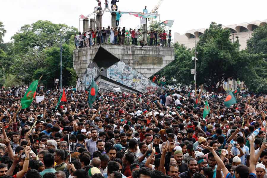 Pictures of Current situation of Bangladesh after Sheikh Hasina resign