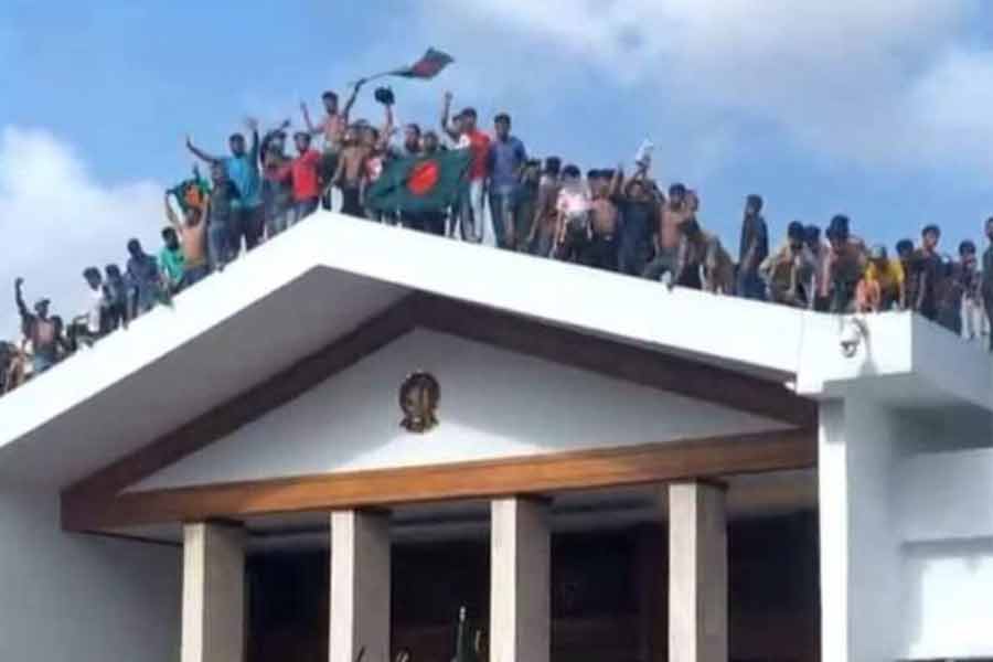 Pictures of Current situation of Bangladesh after Sheikh Hasina resign