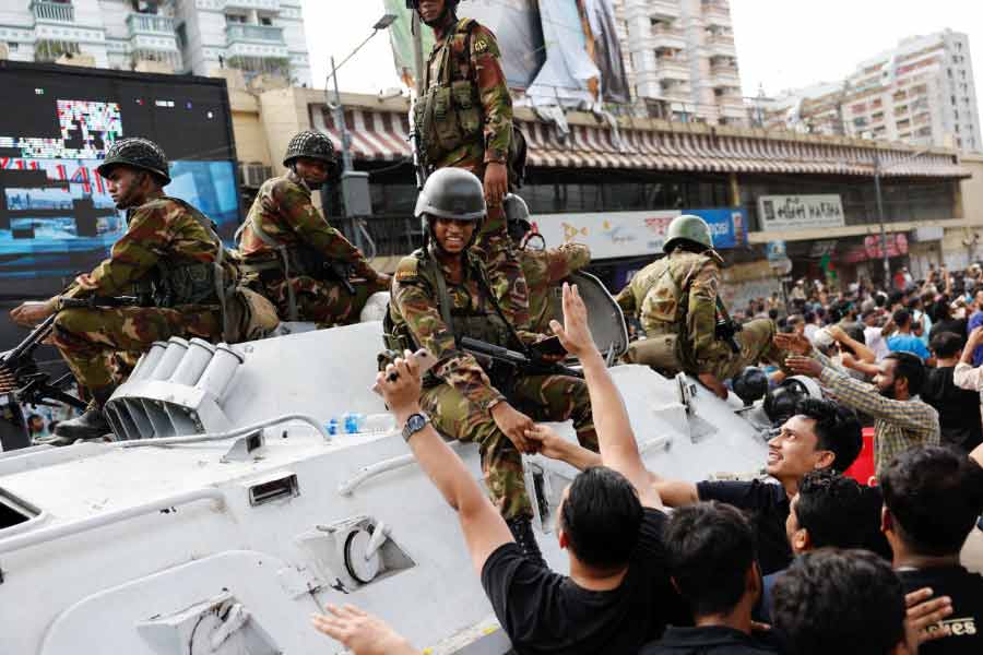 All needs to know about  Chief of Army Staff of the Bangladesh Army Waqar-uz-Zaman