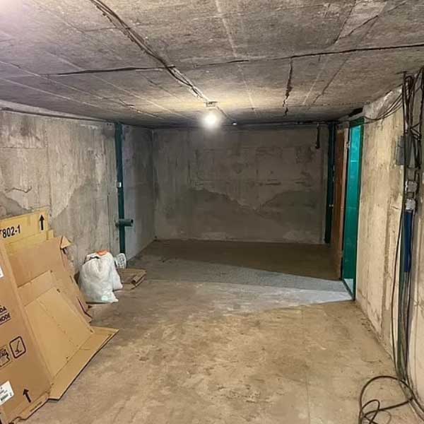 Couple discovers a small room in the backyard after buying new home in New Mexico