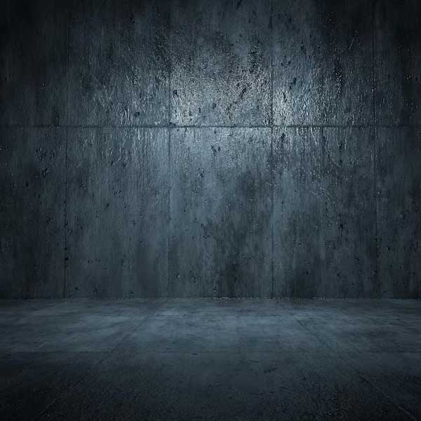 Couple discovers a small room in the backyard after buying new home in New Mexico