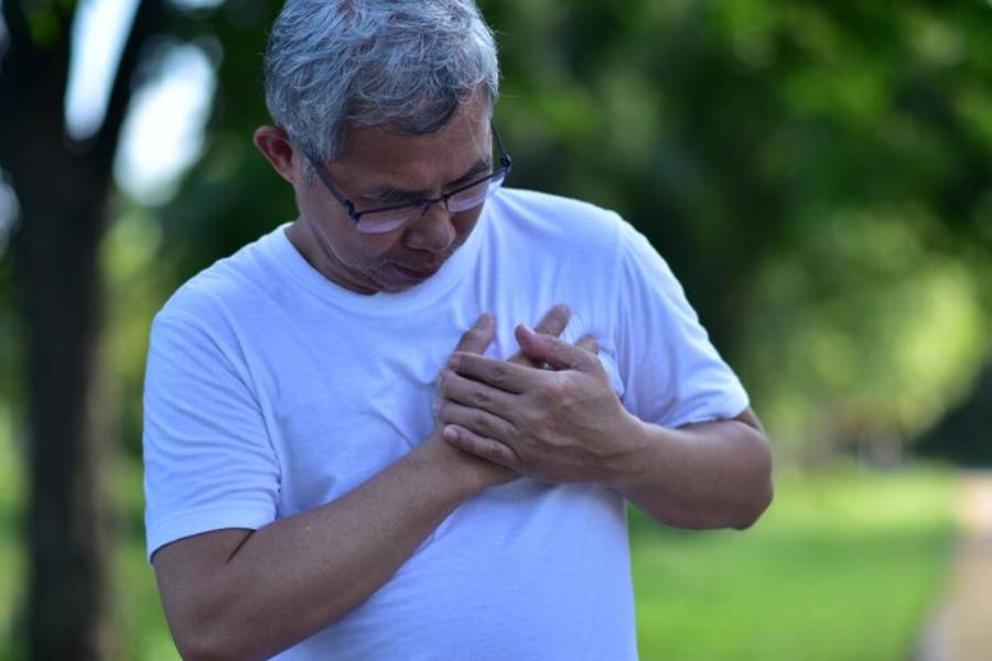 Why can Heartburn and Heart Attack feel similar, how to tell the difference