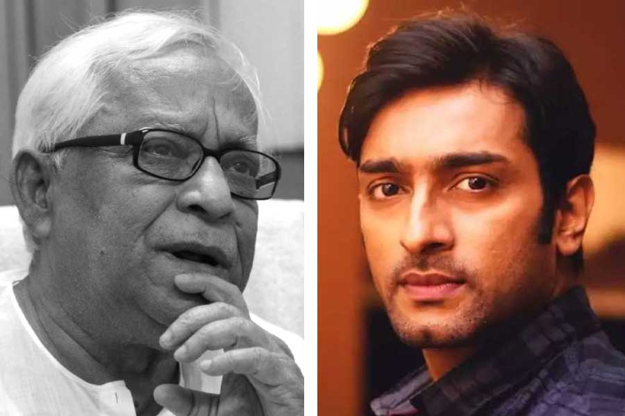 Bengali actor Jeetu Kamal paid his tribute to Buddhadeb Bhattacharjee on social media