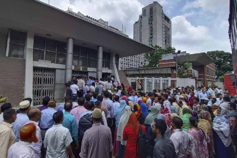 Many atm counters of Bangladesh are not functional as cash not being refilled timely