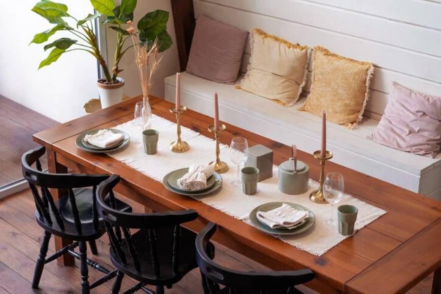 Easy Dining Table decor ideas to elevate your dining experience