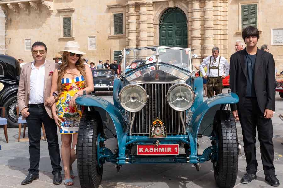 Yohan, Michelle Poonawalla buy 500 crore luxurious mansions in Mumbai 