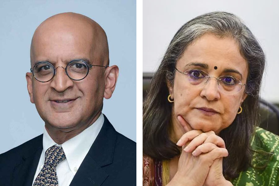 Hindenburg-Adani row, who is Madhabi Puri Buch and Dhabal Buch