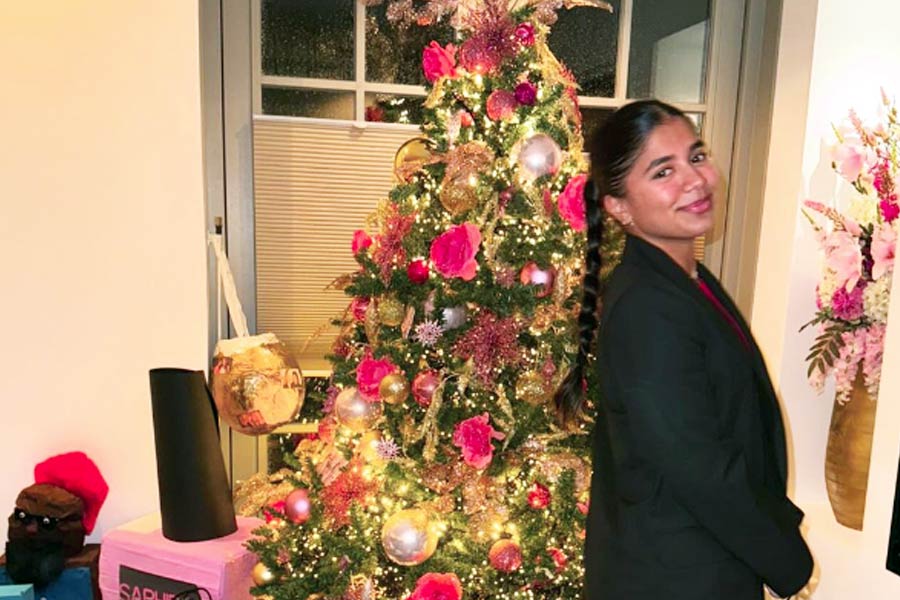 ব্রেক ডান্স নিয়ে কেরিয়ার গড়বেন বলে সিদ্ধান্ত নিয়ে ফেলেন ইন্ডিয়া। দেশ-বিদেশের নানা প্রান্তে ব্রেক ডান্সের প্রতিযোগিতায় অংশগ্রহণ করতে শুরু করেন তিনি।