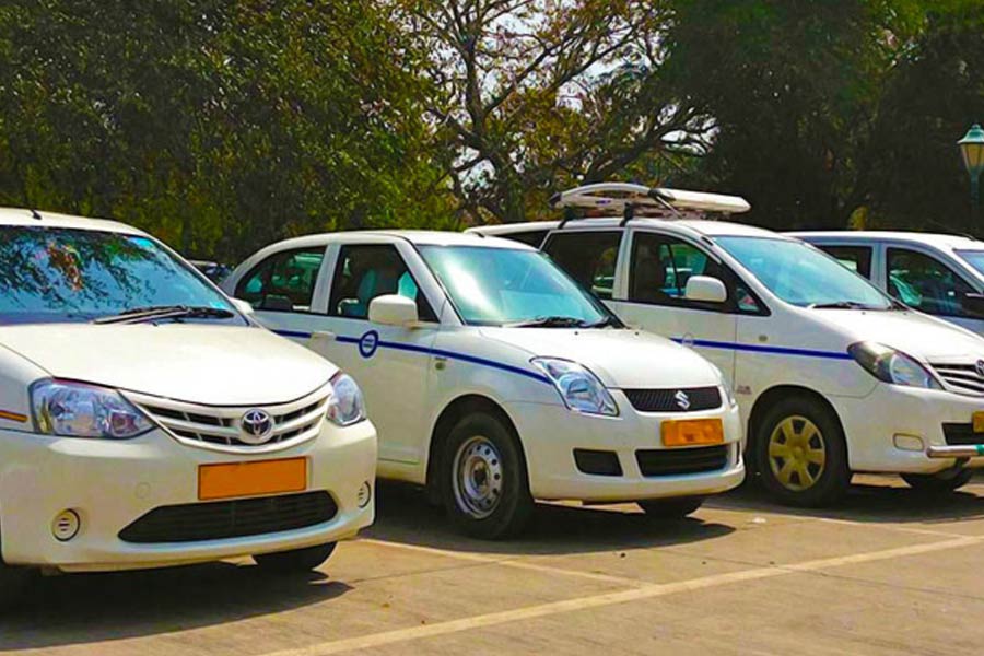 Local car dealers are harassing cab drivers in Digha, complaint to transport department