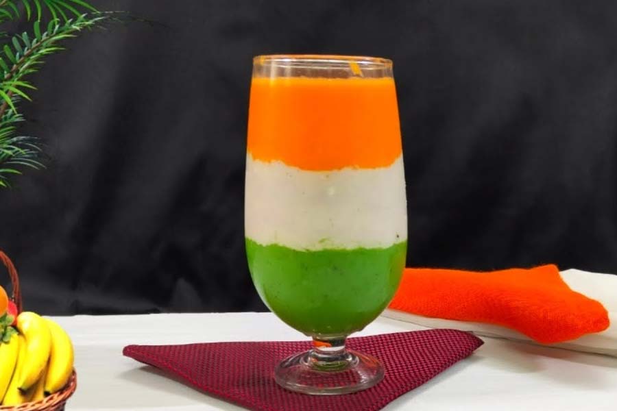 Tricolor Smoothie