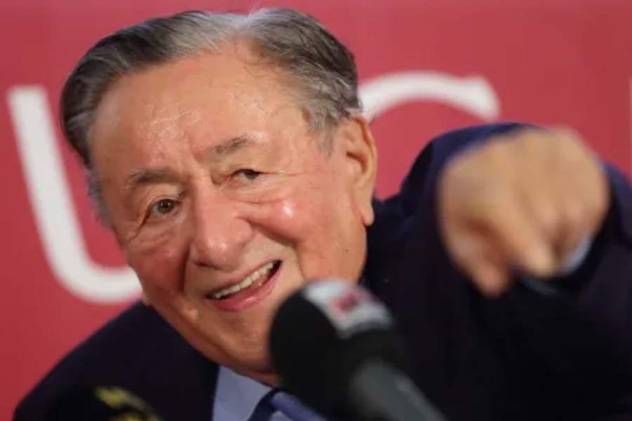 Austrian billionaire Richard lugner who married six times dies at the age of 91, just 2 months after last marriage 