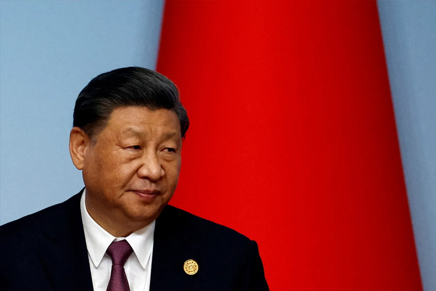 Big economic blow for China as investors pull out billion of dollar from country 