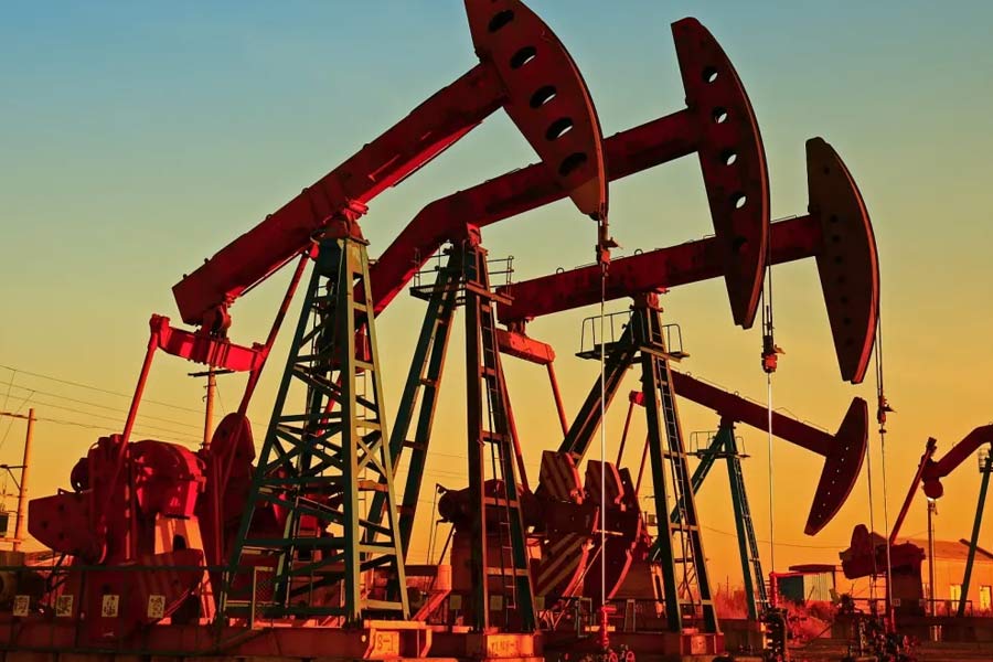 Big economic blow for China as investors pull out billion of dollar from country 