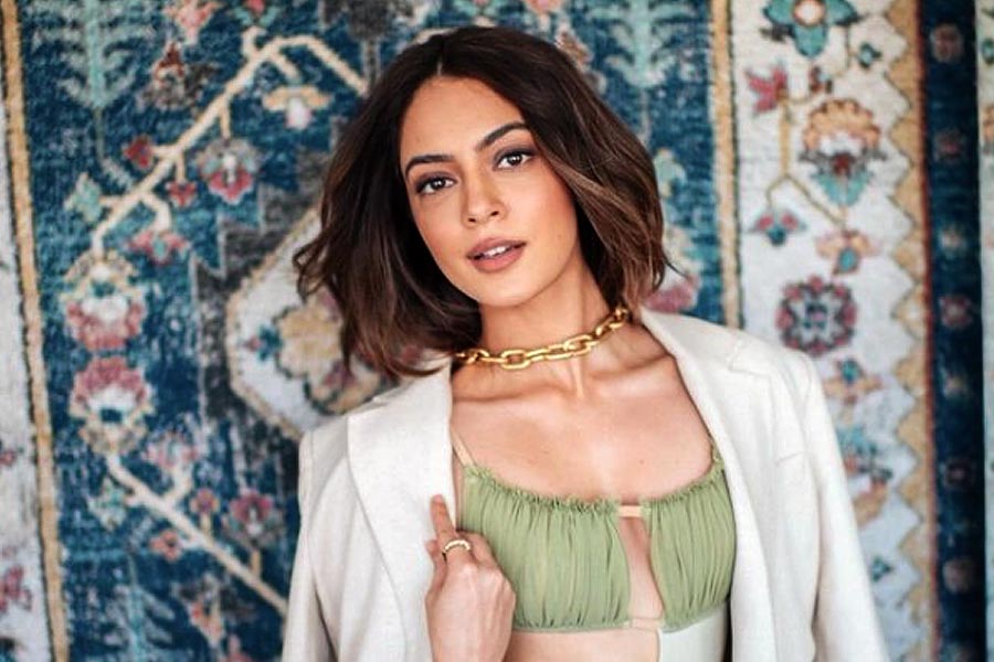 Bollywood actress Anya Singh, who played the role of Chitti opposite Aparshakti Khurana in Stree 2 movie