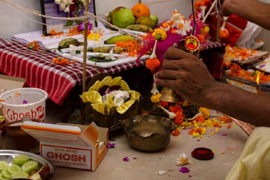 Dates and time of  puja and fasting on Bengali month Bhadra 2024 article