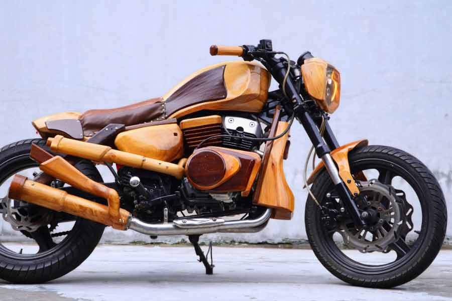 Wooden Electric replica of tesla, Audi, dad builds for his son 