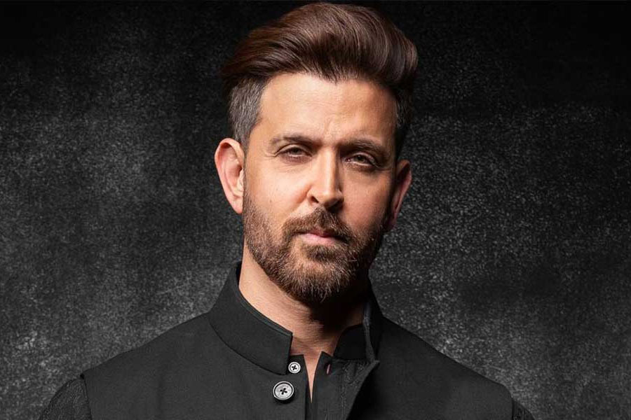 From Shah Rukh Khan to Hrithik Roshan, bollywood actors who rejected Farhan Akhtar’s Dil Chahta Hai movie