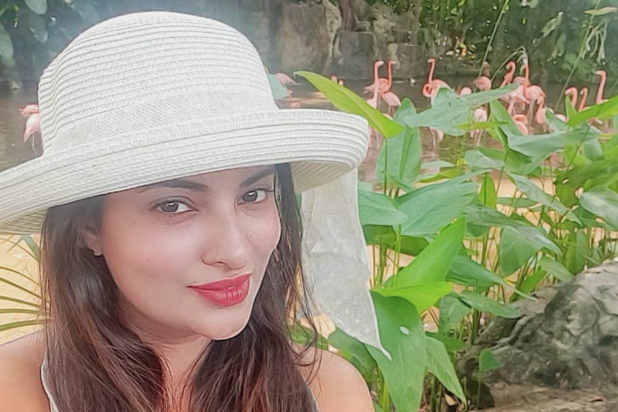 Meet Bollywood actress Sayali Bhagat, rumoured girlfriend of Pakistani cricketer Shoaib Malik 